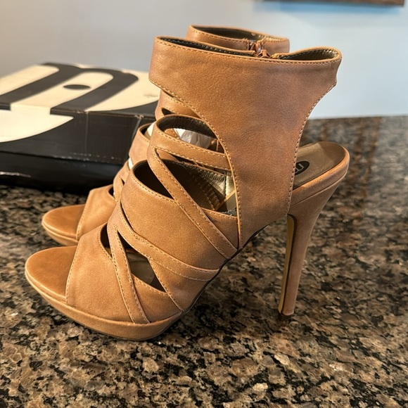 Michael Antonio river heeled open toe bootie NIB 9 - Picture 4 of 13